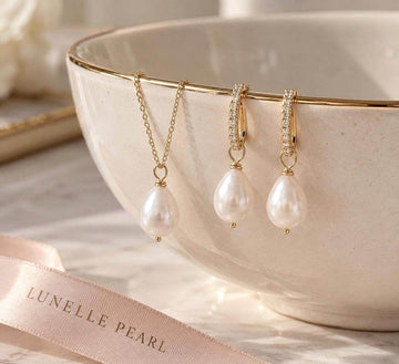 Teardrop Pearl Bridal Jewelry Set