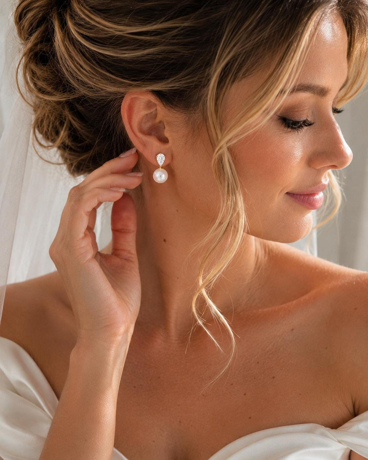 Bridal Pearl Drop Earrings