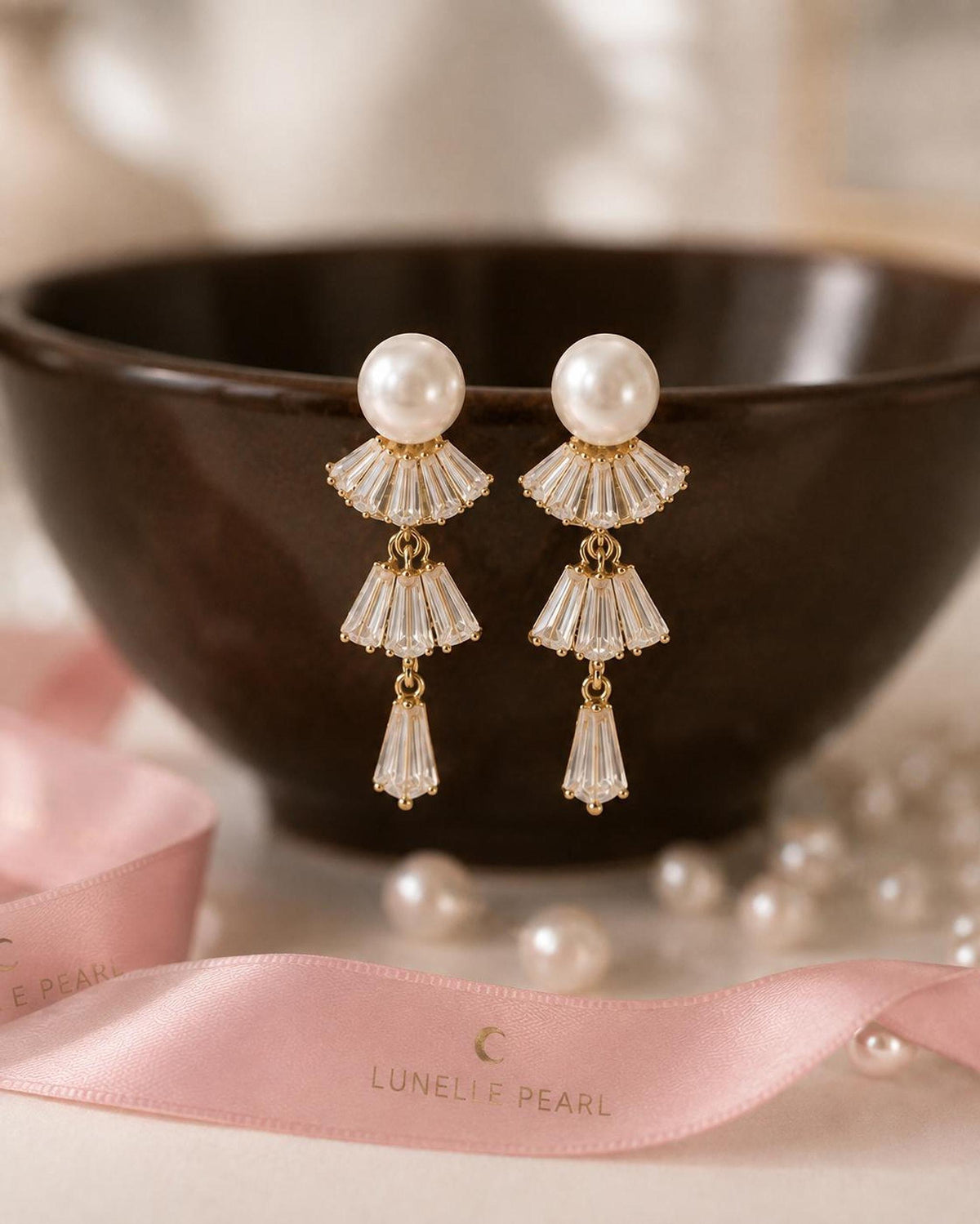 Pearl Bridal Earrings, Gold Crystal Drop, 4.5 cm Stainless Steel