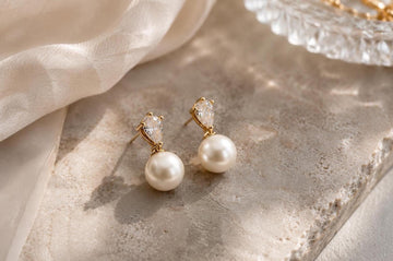 Elegant Wedding Jewelry Pearl Drop Earrings with Teardrop Crystals