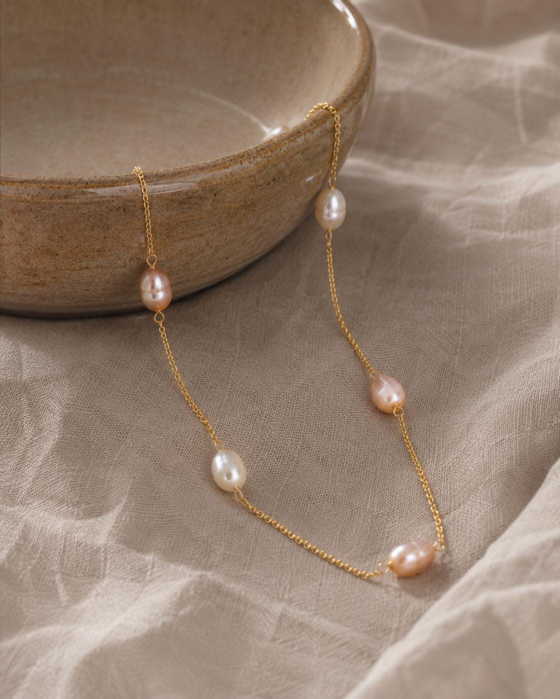 Luna Rosé Freshwater Pearl Necklace – 18k Gold Plated Bridal Chain